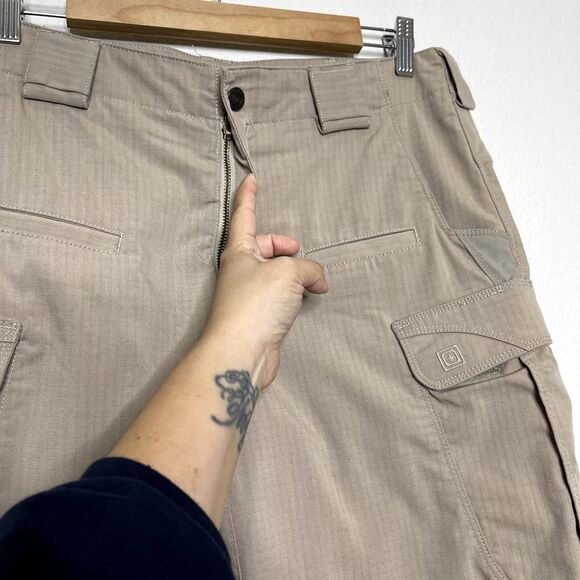 5.11 Tactical Pants Womens Size 10 Utility Ripstop Work Cargo Beige Straight Leg - Picture 9 of 16